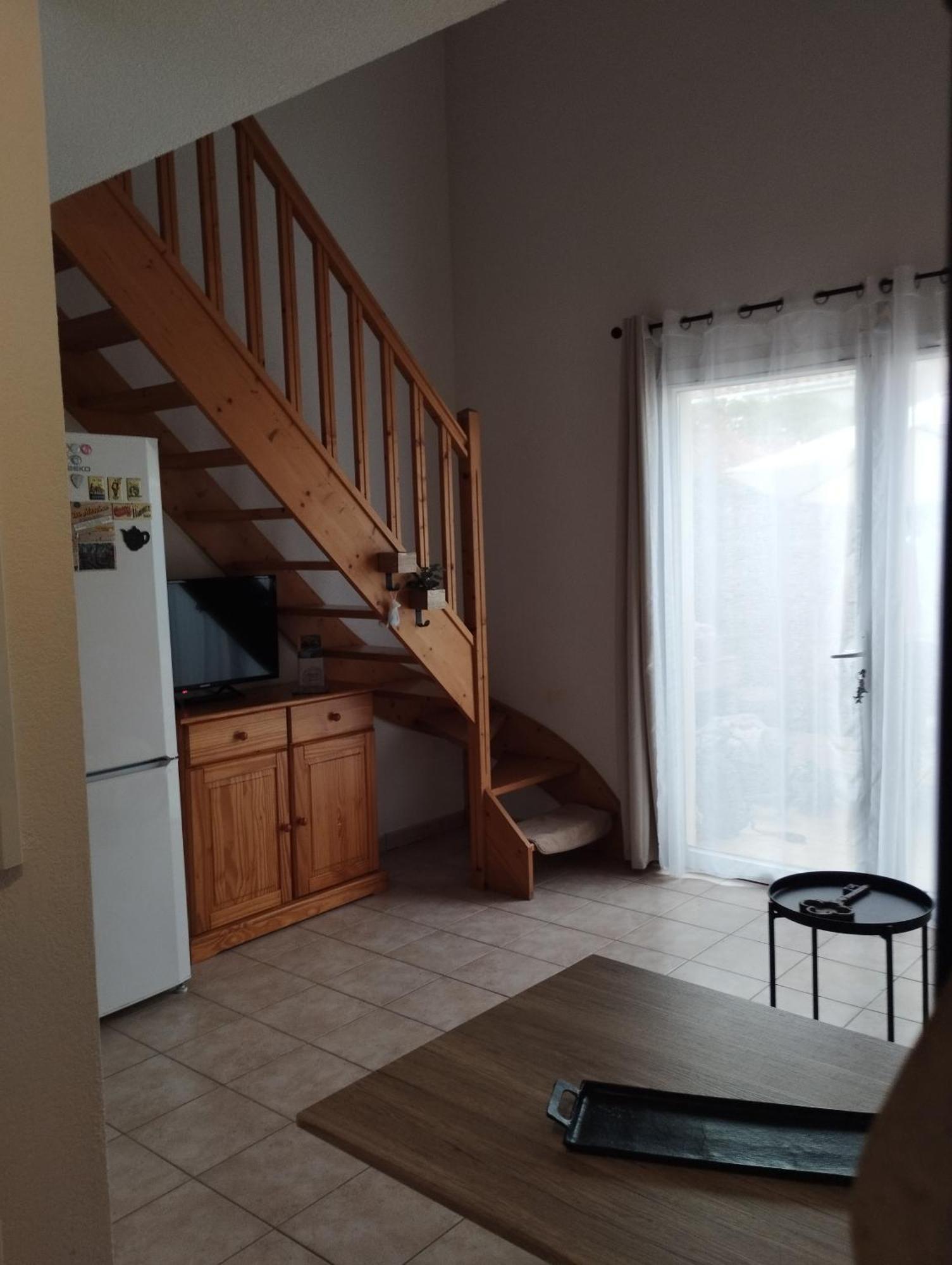 Maisonnette 4 Personnes * Calvisson
